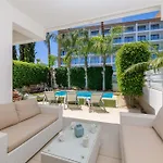 Villa Atlantis *